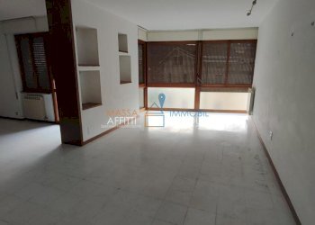 6.jpg - Appartamento Via Democrazia 379, Massa - foto 5