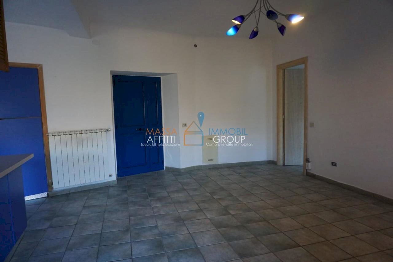 1.jpg - Four-room apartment Frazione Pariana, Massa - photo 2