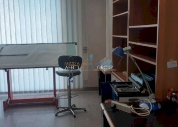 1215025-z2kzxn64e0.jpg - Locale Commerciale Via Giuseppe Pietri 14, Massa - foto 6