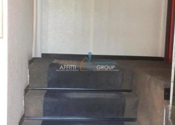 1215025-rccjny2dkt.jpg - Locale Commerciale Via Giuseppe Pietri 14, Massa - foto 7