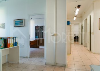 vano 9, disimpegno - lato nord - Appartamento Corso Giuseppe Mazzini, Livorno - foto 30