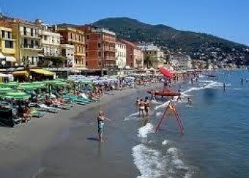 imagesCAYBF5BA.jpg - Attico Via Privata Sibelli Bogliolo 6, Alassio - foto 20