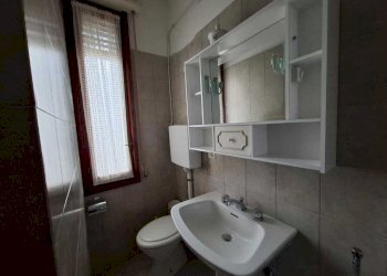 WhatsApp Image 2025-02-21 at 11.40.49 (3).jpeg - Appartamento Vico della Conceria 20, Alassio - foto 21