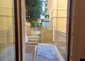 WhatsApp Image 2024-12-27 at 12.19.15 (3).jpeg - Trilocale Via Alessandro Manzoni 11, Alassio - foto 4