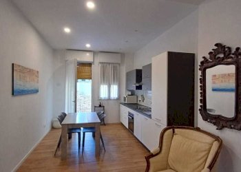 WhatsApp Image 2024-12-27 at 12.19.16 (1).jpeg - Trilocale Via Alessandro Manzoni 11, Alassio - foto 6