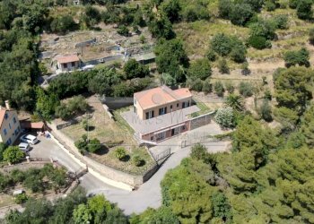 Snapshot_51.PNG - Villa Via Laiolo 50, Spotorno - foto 1