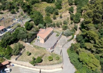 Snapshot_50.PNG - Villa Via Laiolo 50, Spotorno - foto 2