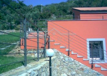I_0db48c9131 - Villa Via Laiolo 50, Spotorno - photo 28