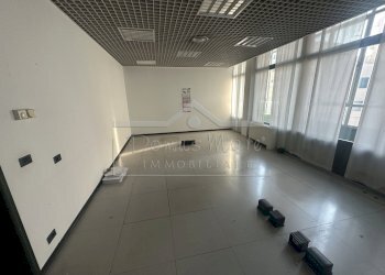 IMG_2914.JPG - Office via bartolomeo guidobono  137 r, Savona - photo 7