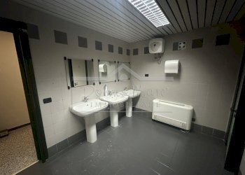 IMG_2891.JPG - Office via bartolomeo guidobono  137 r, Savona - photo 18