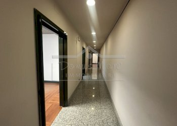 IMG_2897.JPG - Office via bartolomeo guidobono  137 r, Savona - photo 23