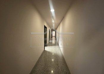 IMG_2900.JPG - Office via bartolomeo guidobono  137 r, Savona - photo 24