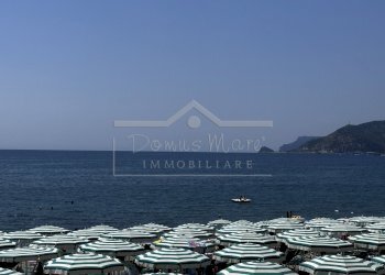 IMG_7975.JPG - Appartamento Piazza Santa Cecilia 2, Savona - foto 1