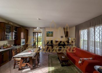 Zona giorno.jpg - Villa Via alla Piana 84, Cannobio - foto 12