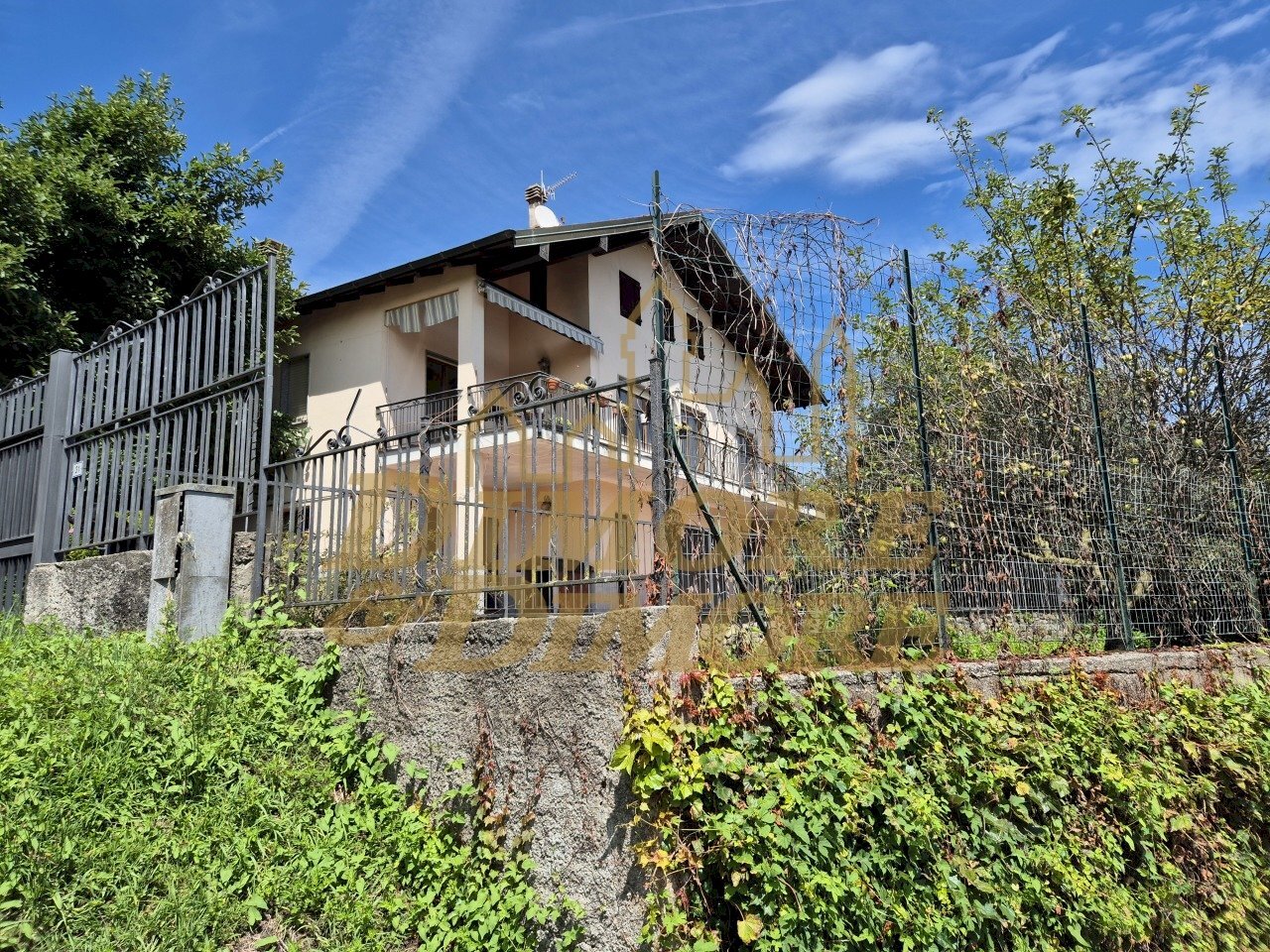 Esterno 2.jpg - Villa Via Piemonte 29, Arizzano - foto 2