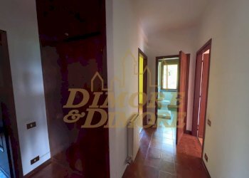 Disimpegno zona notte.JPG - Villa Via Piemonte 29, Arizzano - photo 16