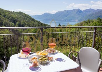 Villa Sereni aperitivo time.jpg - Villa a Schiera Località Sant'Orsola 2, Dumenza - foto 2