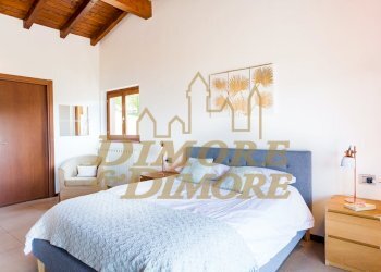 Villa Sereni master bedroom.jpg - Villa a Schiera Località Sant'Orsola 2, Dumenza - foto 8