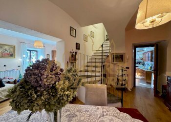 pranzo.jpg - Portion of a house via firenze, Arizzano - photo 7