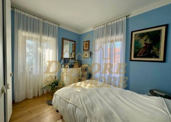 camera-blu.jpg - Portion of a house via firenze, Arizzano - photo 8