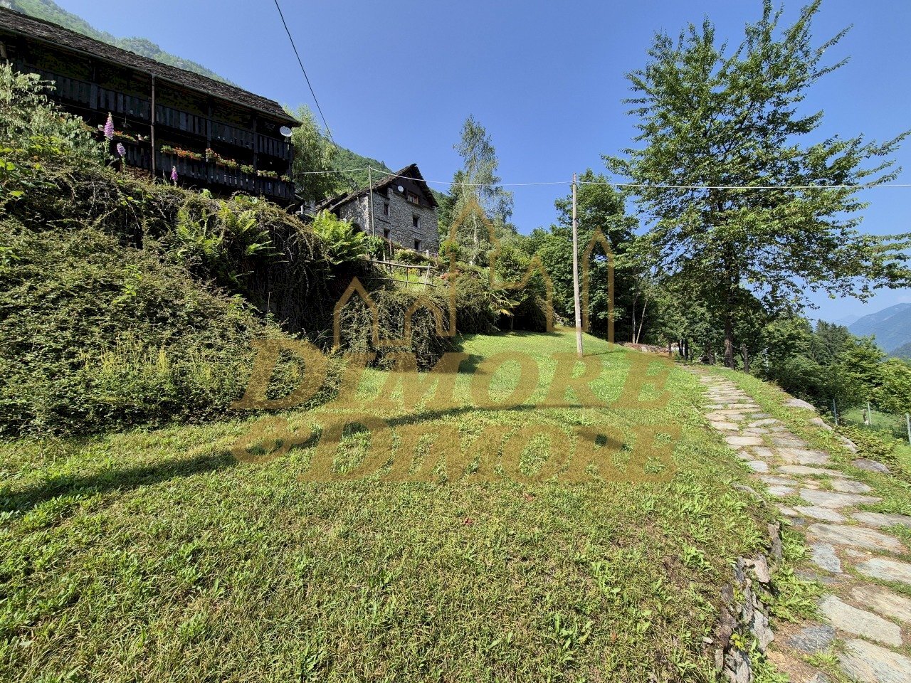 Sentiero.jpg - Porzione di casa Ronchi Dentro, Vanzone con San Carlo - foto 2
