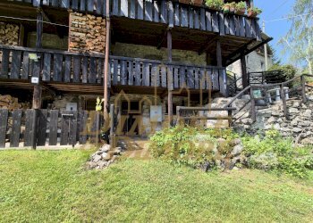 Giardino e cantina.jpg - Porzione di casa Ronchi Dentro, Vanzone con San Carlo - foto 3