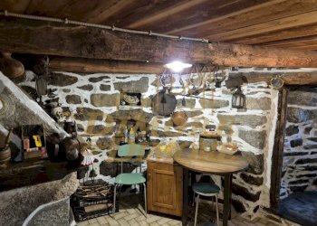 Cucina.jpg - Porzione di casa Ronchi Dentro, Vanzone con San Carlo - foto 13