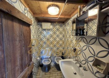 Bagno primo piano.jpg - Porzione di casa Ronchi Dentro, Vanzone con San Carlo - foto 20