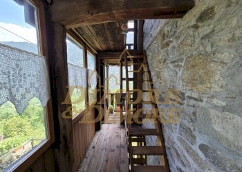 Veranda primo piano due.jpg - Porzione di casa Ronchi Dentro, Vanzone con San Carlo - foto 23