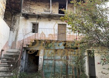 IMG_2070.JPG - Porzione di casa vicolo san giulio, Lesa - foto 14