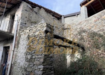 IMG_2073.JPG - Porzione di casa vicolo san giulio, Lesa - foto 17