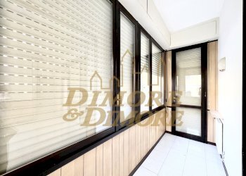 Veranda - Quadrilocale Piazza Garibaldi 10, Luino - foto 8