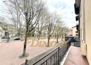 Balcone 1 - Quadrilocale Piazza Garibaldi 10, Luino - foto 14