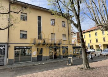 Edificio - Quadrilocale Piazza Garibaldi 10, Luino - foto 22