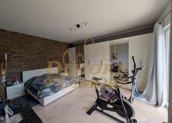 Camera da letto matrimoniale.jpg - Appartamento Casali Cuserina 5, Cannobio - foto 14