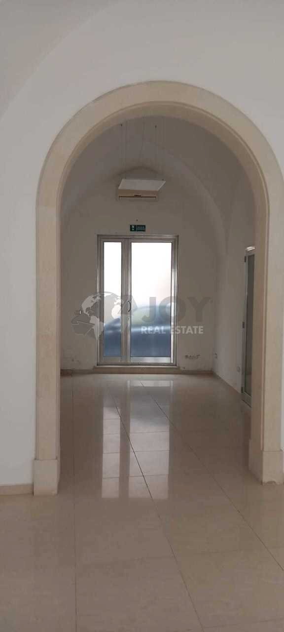 1.jpg - Commercial Premises Viale XXIV Maggio, Galatone - photo 2