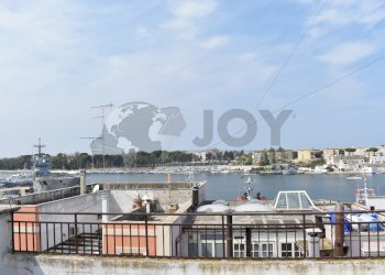 10-4000.jpg - Casa indipendente Via Lucio Scarano 13, Brindisi - foto 9