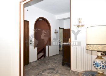 16-4000.jpg - Casa indipendente Via Lucio Scarano 13, Brindisi - foto 17