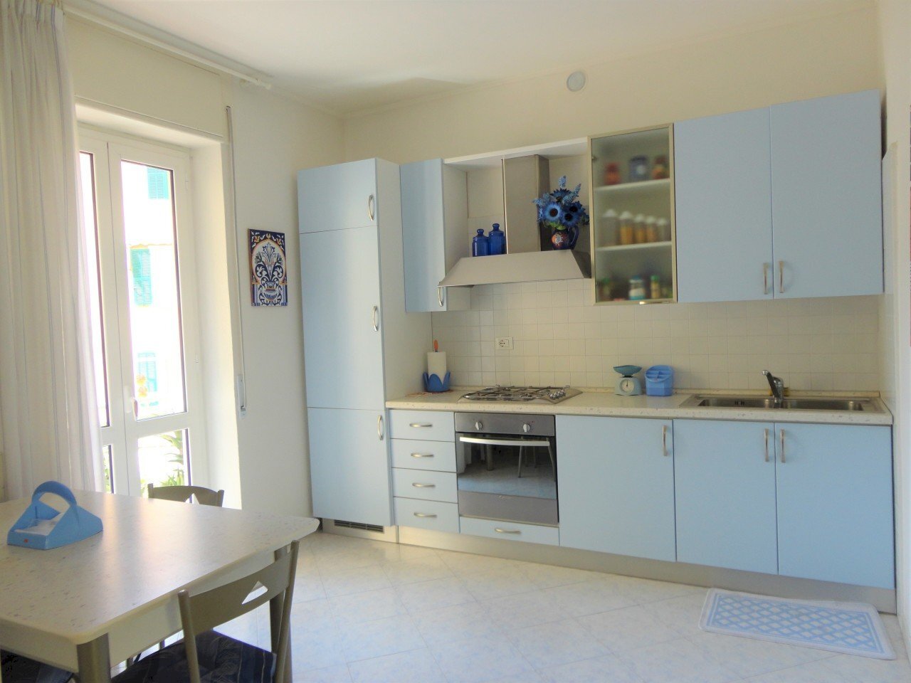 cucina - Trilocale Alassio - foto 2