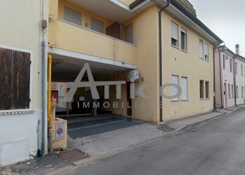 1111.jpg - Attic Via Sichirollo RO, Rovigo - photo 1