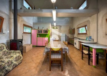 5FCD1E17-BD40-4C7E-B22A-84F173DDDB39.jpeg - Casale Jesi - foto 18