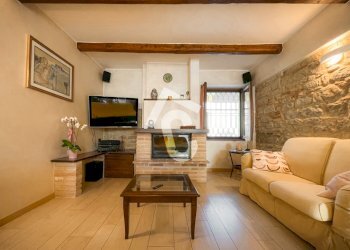 827C1B2B-5E98-4AE4-AC15-AE01B6F7C1B6.jpeg - Casa indipendente Castelbellino - foto 16