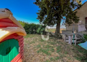 F83DE01B-C305-49B3-B7CA-7558A2372351.jpeg - Casa indipendente Monsano - foto 8