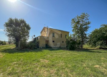 BD6B72CA-4700-43AC-928C-FE8EDEBBB3BE.jpeg - Casale Senigallia - foto 1