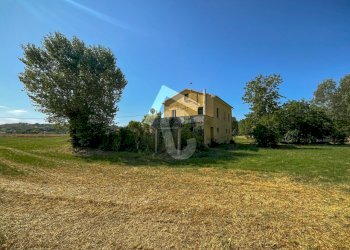 BC612842-9170-4A98-A9CC-27EDCE6E9E98.jpeg - Casale Senigallia - foto 4