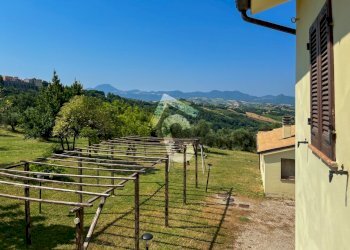 3C02253B-F056-4395-BF5E-E43CBFBFAC6F.jpeg - Casale Maiolati Spontini - foto 5