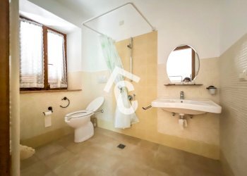 D2431DA2-A39A-43BD-820B-810AB61DD1B8.jpeg - Casale Maiolati Spontini - foto 18