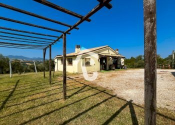 8C857749-08C9-486B-8045-6C074DF43162.jpeg - Casale Maiolati Spontini - foto 30