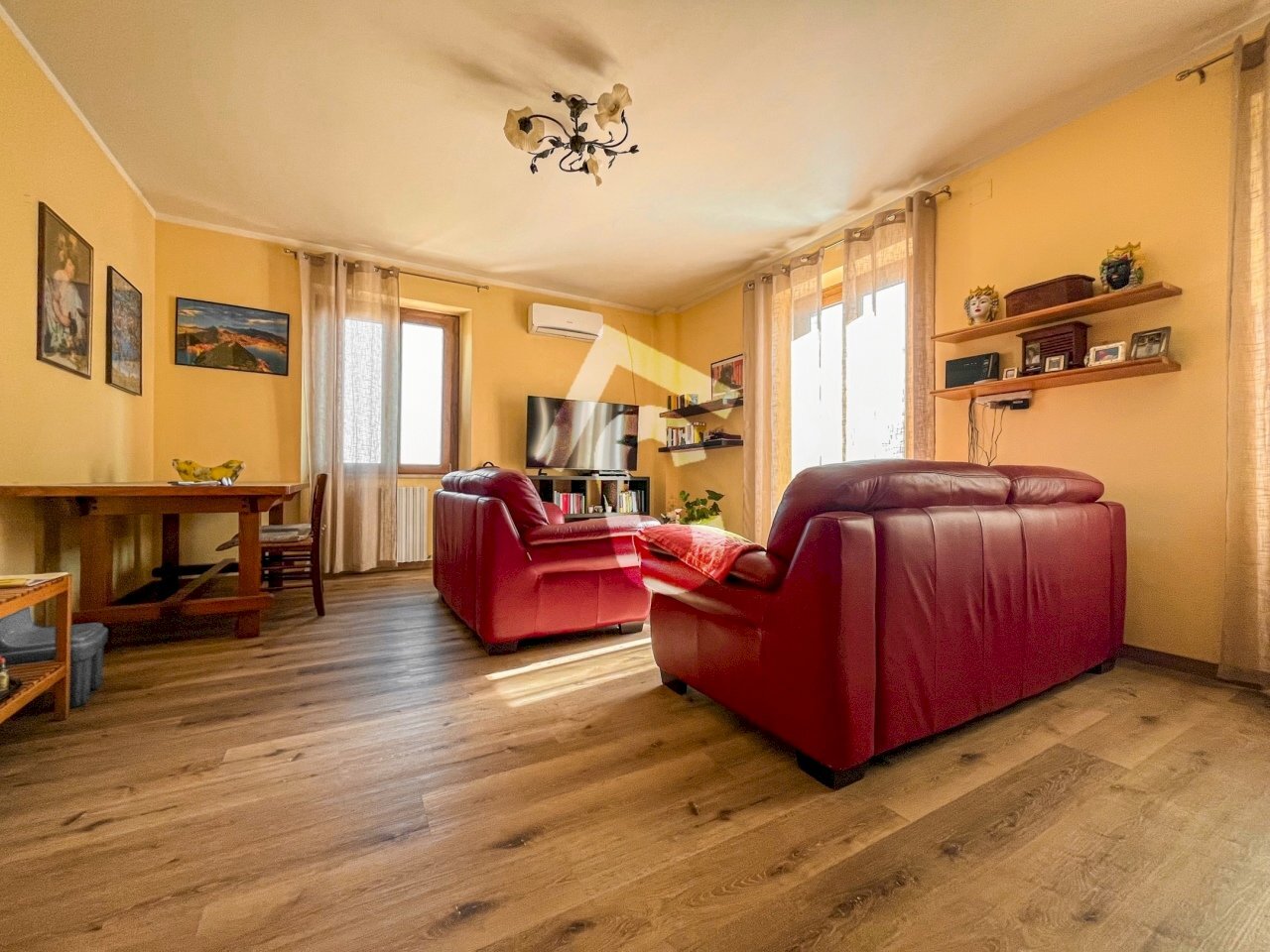 ED1787A0-0B41-415B-9F99-D36D043BBE28.jpeg - Four-room apartment Montecarotto - photo 2