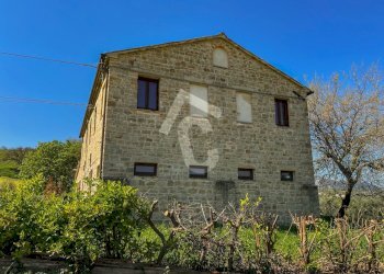 5878C981-1DFF-46C4-BA5D-CA73CCAD5DC7.jpeg - Casale Serra San Quirico - foto 7